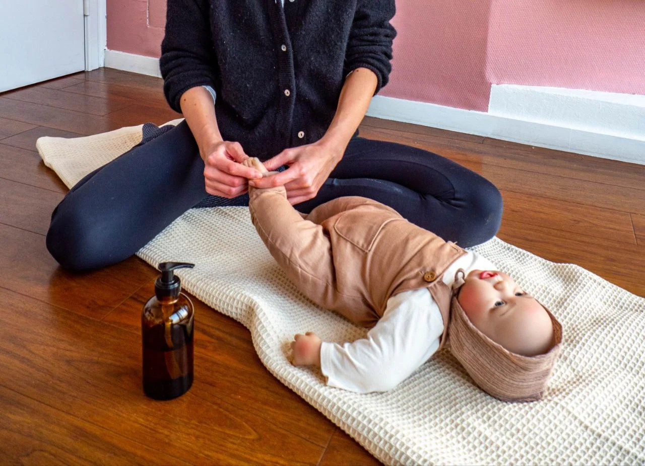 Massage et portage bébé